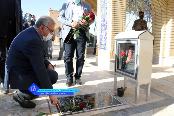 بازدید وزیر بهداشت از شبکه بهداشت و درمان بردسکن