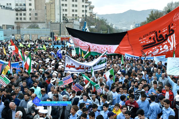 حضور پرشور دانشگاهیان در یوم الله 13 آبـان