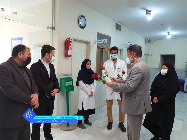 بازدید رییس دانشگاه از مراکز خدمات جامع سلامت روستایی و شهری