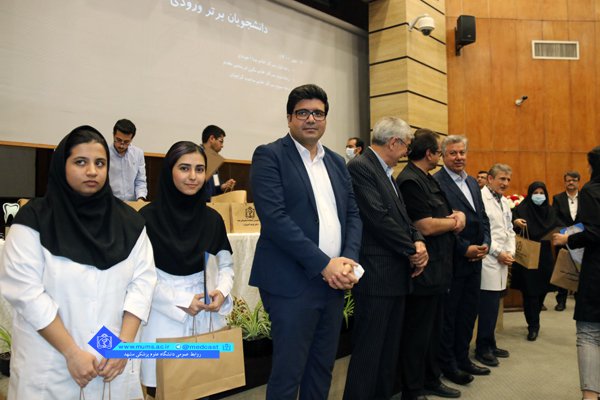 جشنواره آموزشی شهید مطهری در دانشکده دندانپزشکی