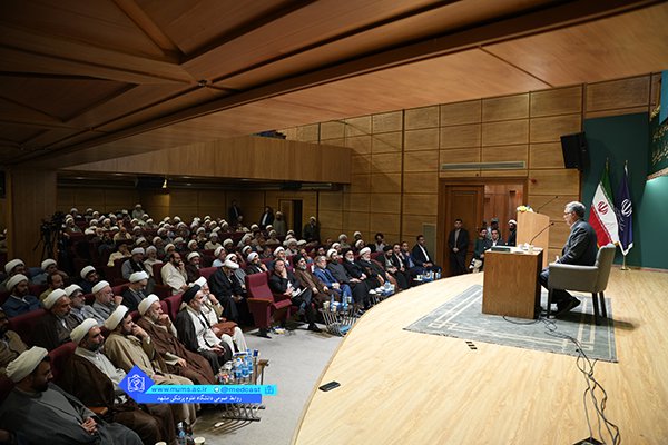 اولین سفر استانی وزیر بهداشت در مشهد مقدس