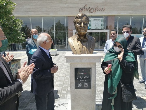 000266.jpg - 88.75 kB