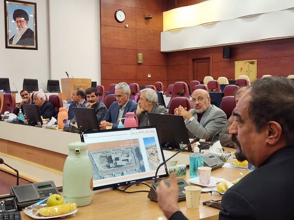 1010.jpg - 105.60 kB