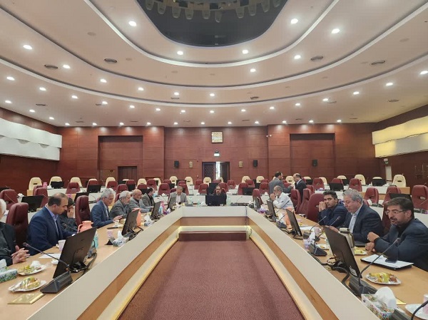 1012.jpg - 102.39 kB