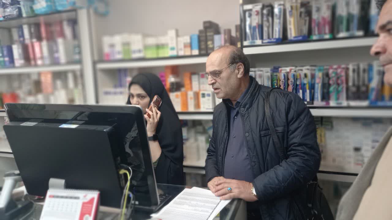 تقویت نظارت بر چرخه تأمین و توزیع دارو در کاشمر/ پایش میدانی مدیران دارویی دانشگاه علوم پزشکی مشهد از سطح شهرستان