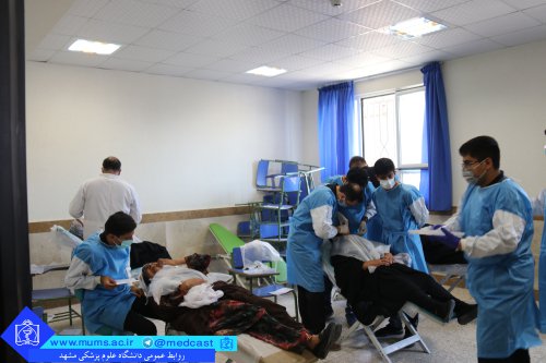 حضور جهادگران سلامت دانشگاه در منطقه محروم و حاشیه شهر مشهد
