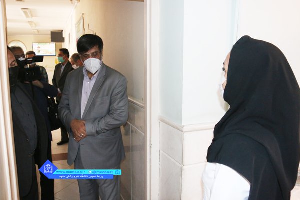 بازدید رییس دانشگاه و معاون بهداشتی از مرکز خدمات جامع سلامت روستایی امیر آباد