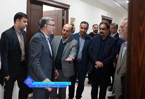 اولین سفر استانی وزیر بهداشت در مشهد مقدس