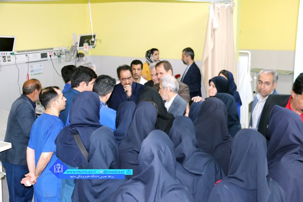 بازدید رییس دانشگاه از بیمارستان قائم (عج)
