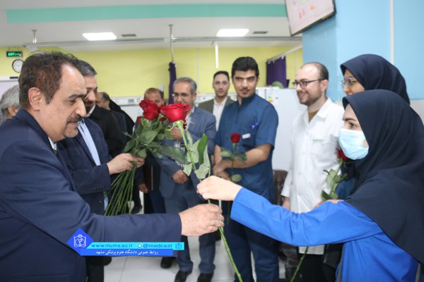 بازدید رییس دانشگاه از بیمارستان قائم (عج)