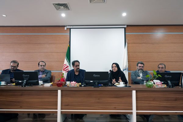 هیات رییسه دانشگاه در دانشکده داروسازی