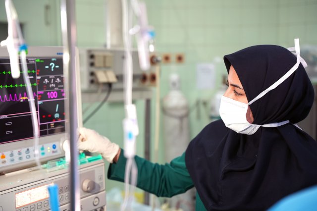 حضور دانشگاهیان علوم پزشکی مشهد