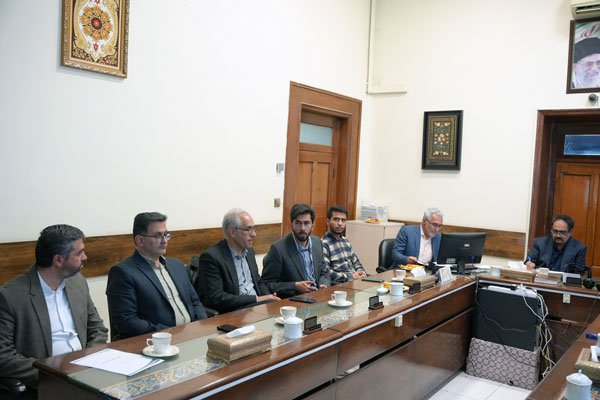 جلسه دانشگاه با سپاه