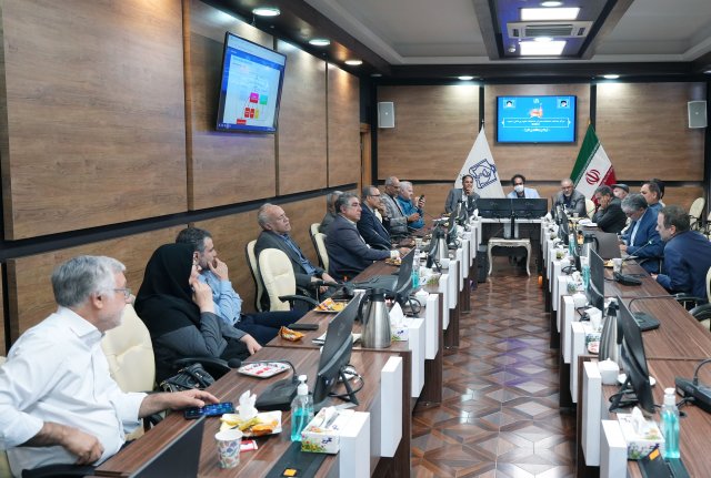 جلسه رییس دانشگاه با مدیر گروههای پزشکی