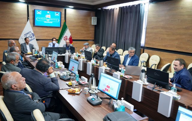 جلسه رییس دانشگاه با مدیر گروههای پزشکی