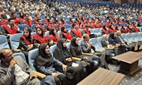  تأکید بر مسئولیت اجتماعی و اخلاق حرفه‌ای پزشکان جوان