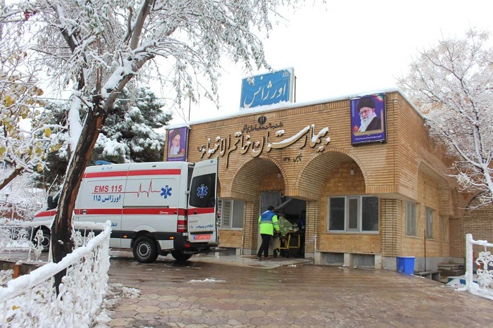 اورژانس ۱۱۵ تایباد؛ ناجی شهروندان در روزهای برفی و باران